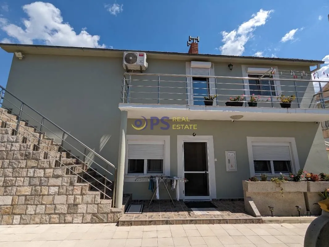 Sale, house, 200m², Bar, Crna Gora