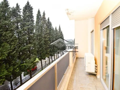 Izdavanje, dvosoban stan, 68m², Centar, Podgorica - image 28