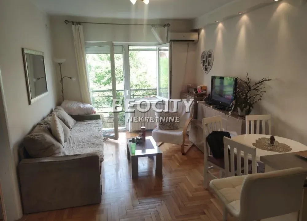 Sale, apartment, 37m², Vojvode Vlahovica, Beograd