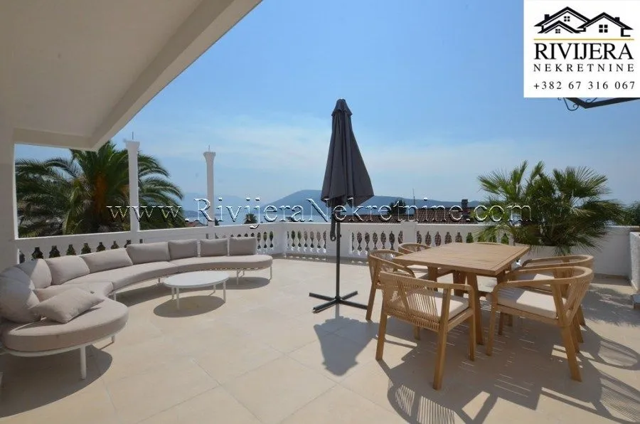 Prodaja, kuća, 294m², Centar, Herceg Novi