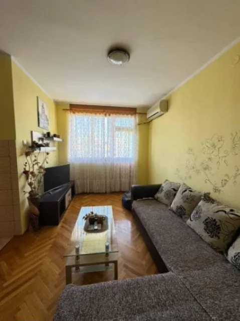 Rent, one bedroom apartment, 50m², Preko Morače, Podgorica
