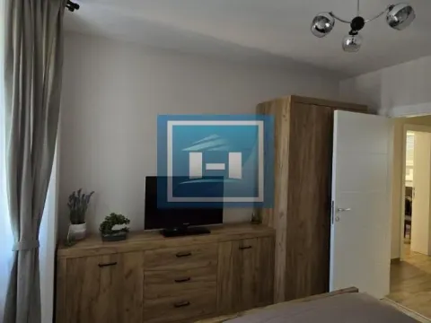 Izdavanje, dvosoban stan, 49m², Centar, Paraćin - image 32