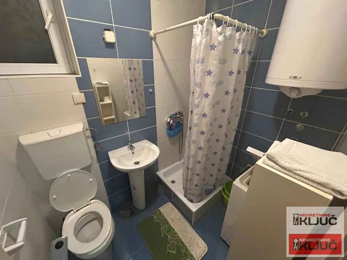 Prodaja, jednosoban stan, 25m², Adamovićevo Naselje, Novi Sad Sve Podlokacije