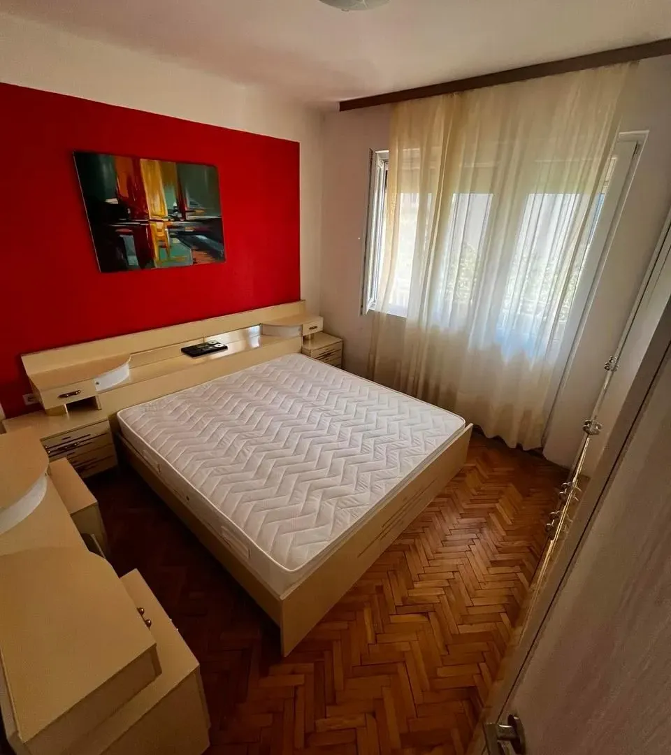 Izdavanje, dvosoban stan, 60m², Masline, Podgorica