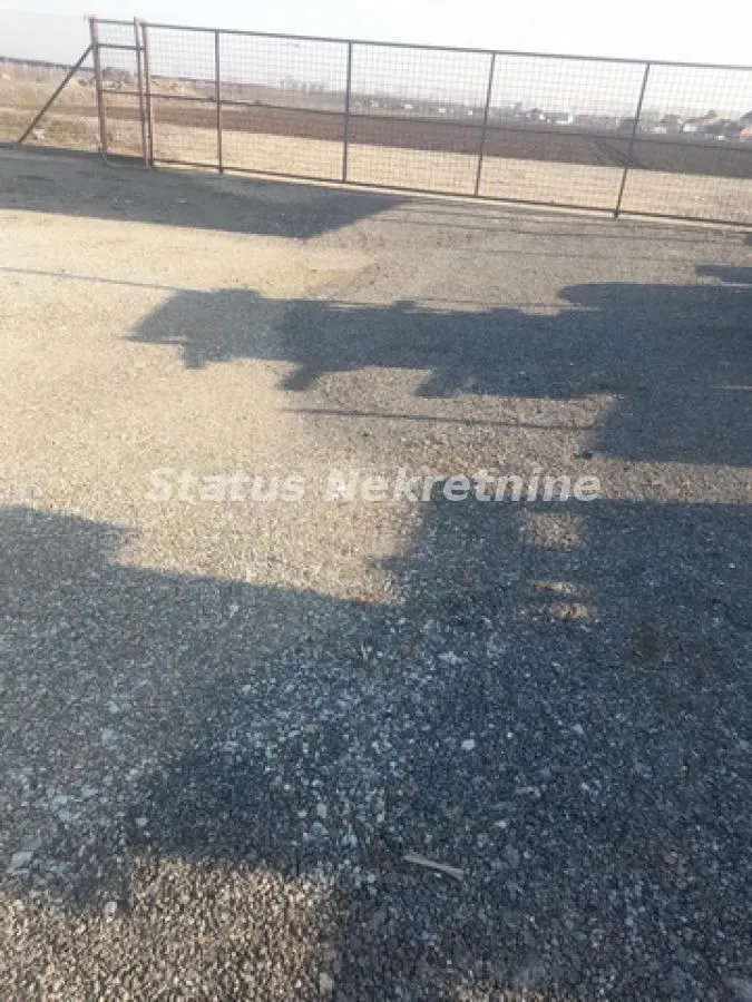 Izdavanje, plac, 2300m², Rumenka, Novi Sad Sve Podlokacije