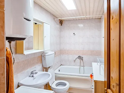 Rent, one bedroom apartment, 47m², Ljubović, Podgorica - image 5