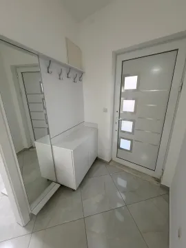 Rent, one bedroom apartment, 55m², Ilino, Bar - image 8
