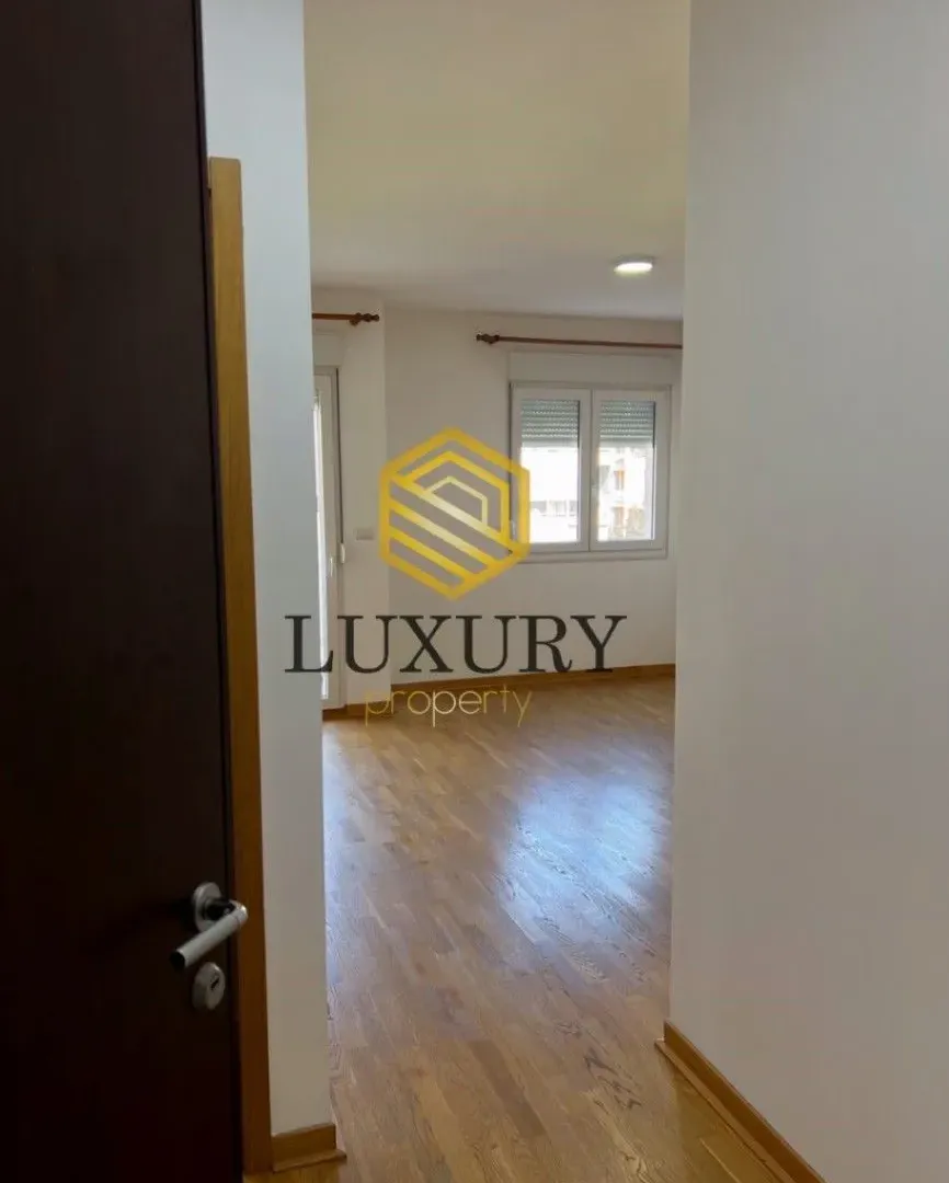 Rent, one bedroom apartment, 44m², City Kvart, Podgorica