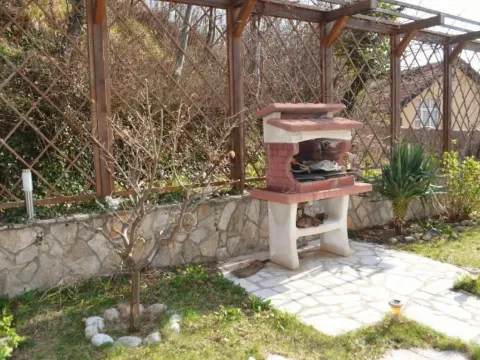 Prodaja, dvosoban stan, 132m², Bar, Crna Gora - image 10