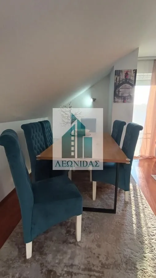 Prodaja, trosoban stan, 73m², Medijana, Niš