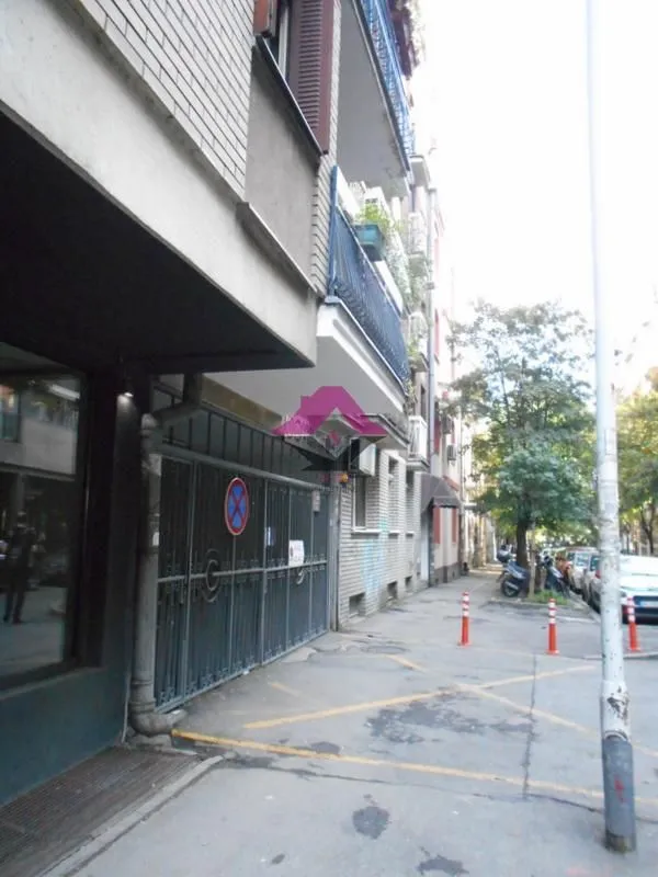 Rent, parking/garage, 17m², Poštanska Štedionica, Palilula Sve Podlokacije