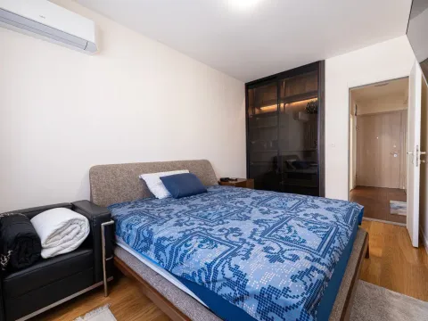 Rent, two bedroom apartment, 68m², Central Point, Podgorica - image 4