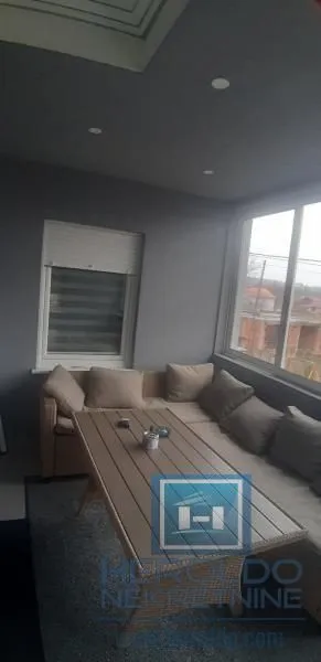 Prodaja, kuća, 440m², Kolonija, Jagodina