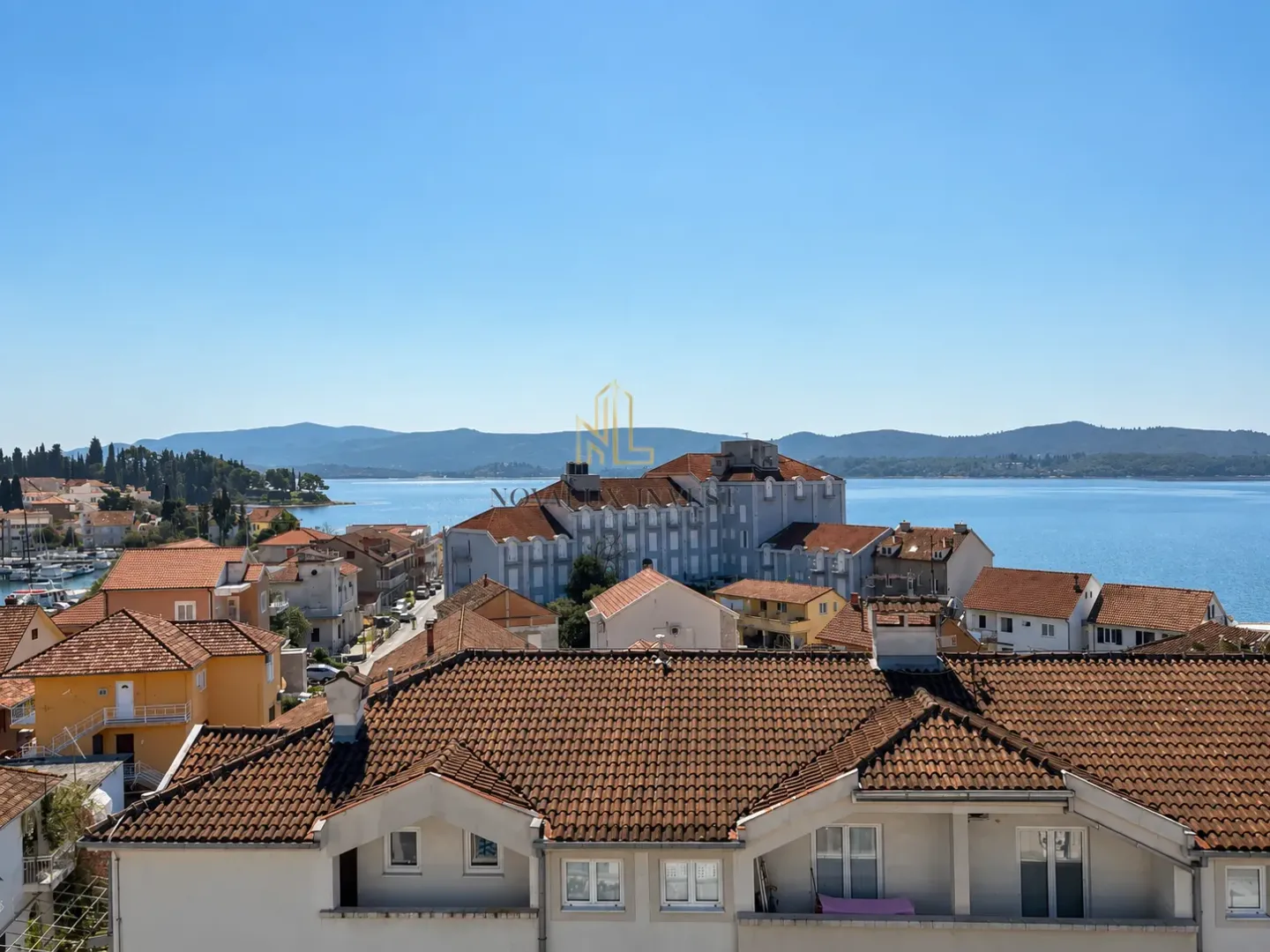 Rent, one bedroom apartment, 45m², Centar, Tivat