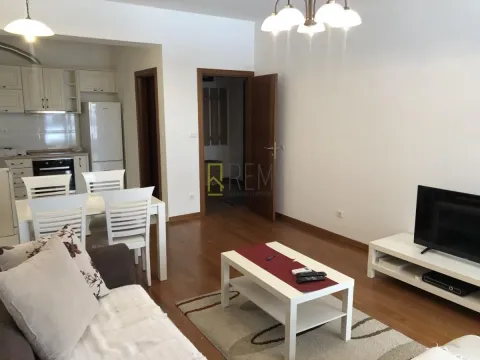 Rent, one bedroom apartment, 50m², Momišići, Podgorica - image 3