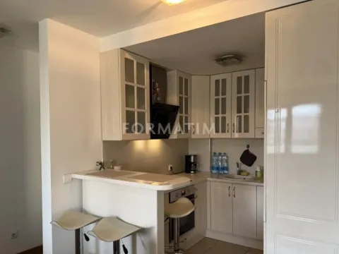 Rent, two bedroom apartment, 50m², Čubura, Beograd - image 4