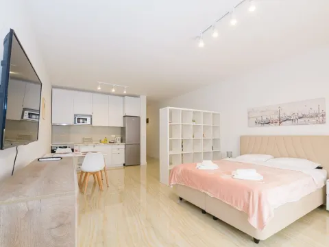 Prodaja, jednosoban stan, 52m², Donja Lastva, Tivat - image 2