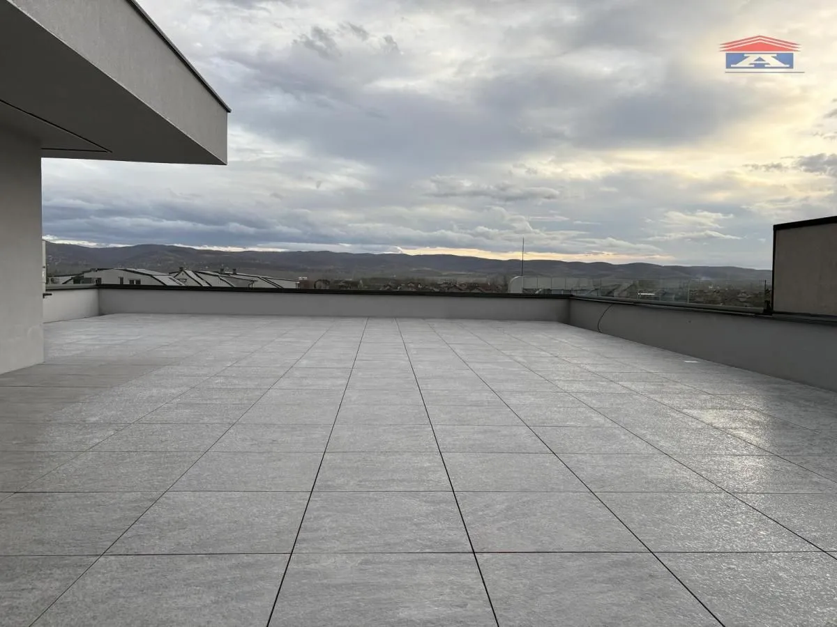 Rent, office space, 250m², Veternik, Novi Sad Sve Podlokacije