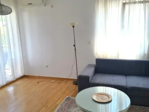 Rent, two bedroom apartment, 60m², Dalmatinska ulica, Podgorica - image 3