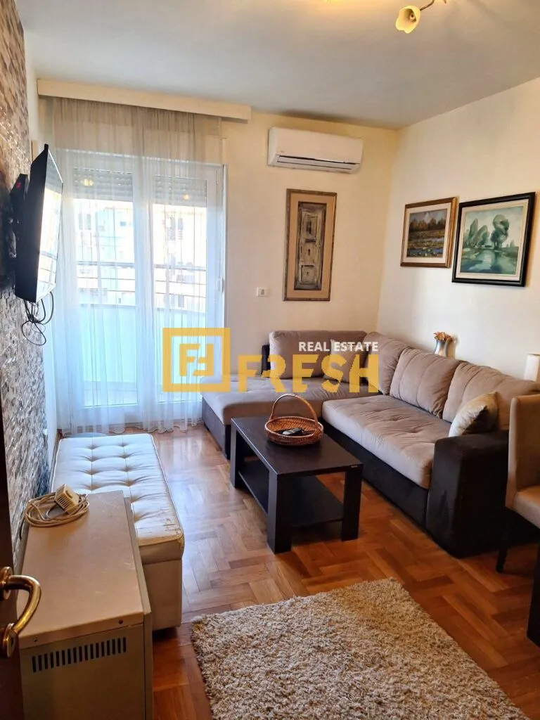 Rent, one bedroom apartment, 40m², Stari Aerodrom, Podgorica
