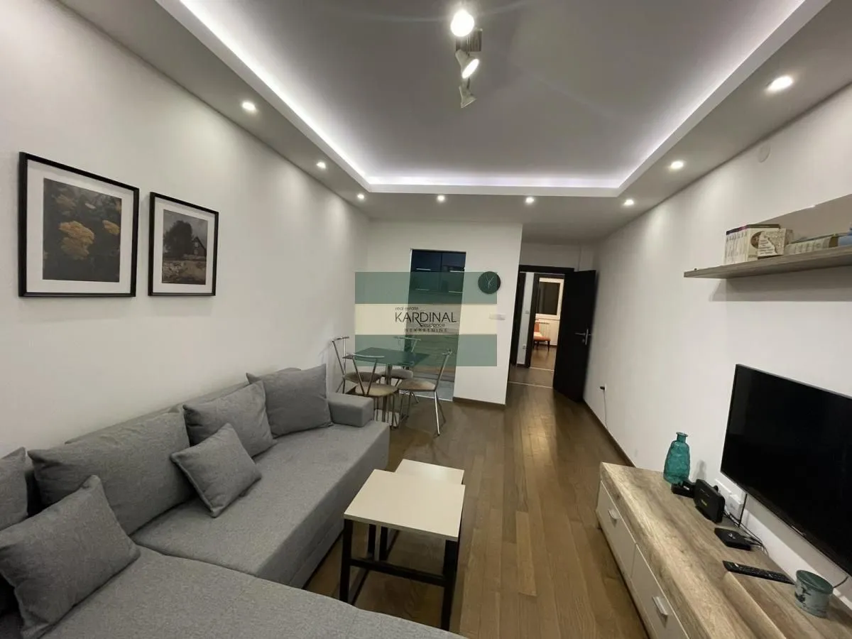 Rent, two bedroom apartment, 57m², Centar, Kragujevac