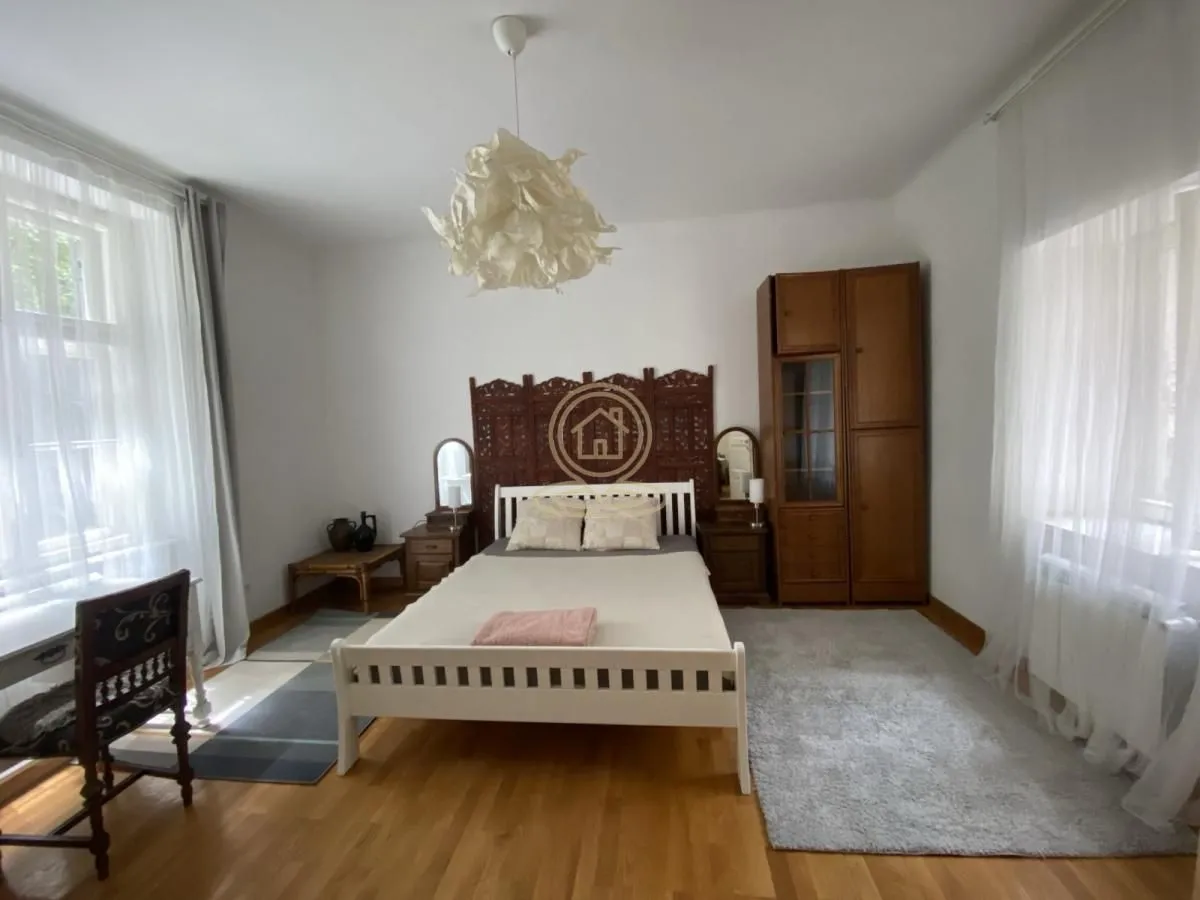 Izdavanje, dvosoban stan, 69m², Sava Mala, Beograd