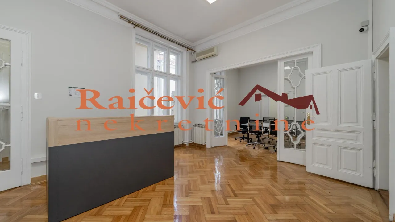Rent, office space, 239m², Centar, Stara Pazova