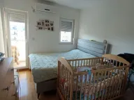 Prodaja, trosoban stan, 78m², Stari Aerodrom, Podgorica - image 8