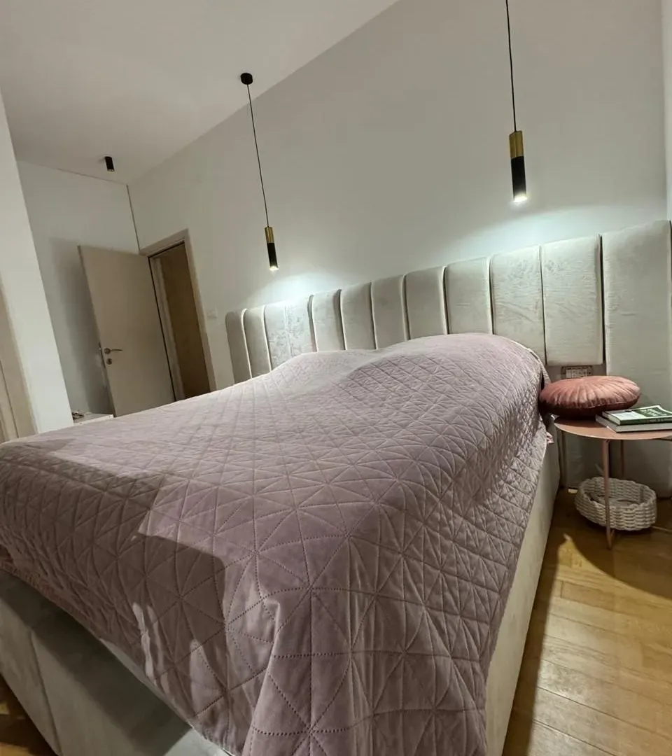 Prodaja, trosoban stan, 90m², Blok 9, Podgorica