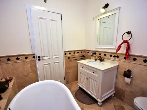 Prodaja, dvosoban stan, 200m², Risan, Kotor - image 15