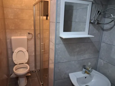 Rent, one bedroom apartment, 40m², Bjeliši, Bar - image 10