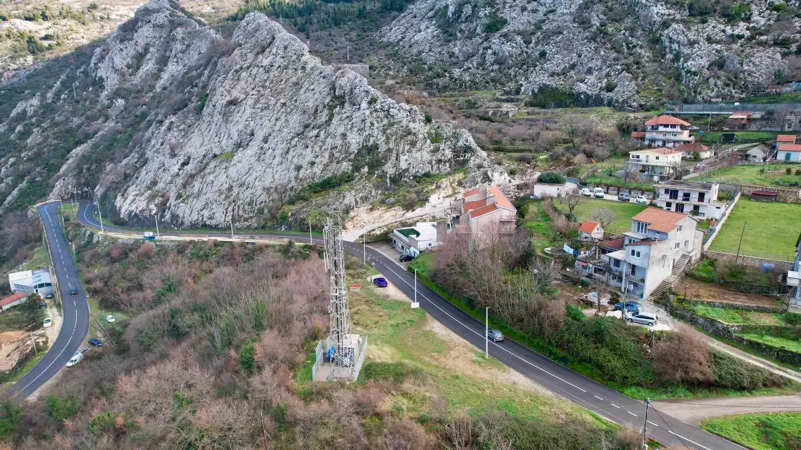 Prodaja, plac, 12000m², Škaljari, Kotor