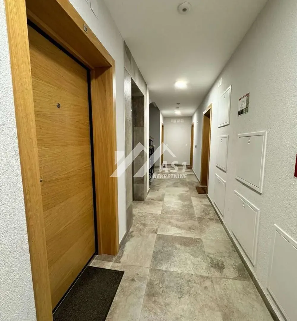 Izdavanje, dvosoban stan, 45m², Telep, Novi Sad Sve Podlokacije