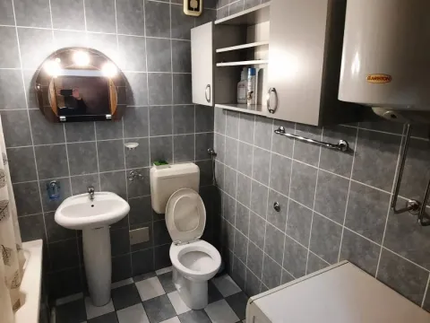 Rent, one bedroom apartment, 58m², Zagorič, Podgorica - image 8