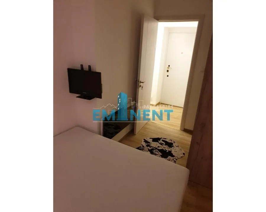 Izdavanje, stan, 34m², Zemun Centar, Zemun Sve Podlokacije