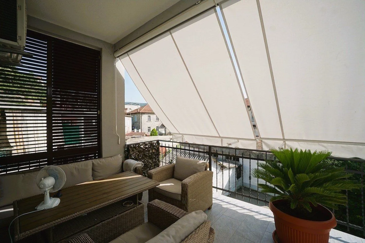 Prodaja, kuća, 270m², Zelenika, Herceg Novi