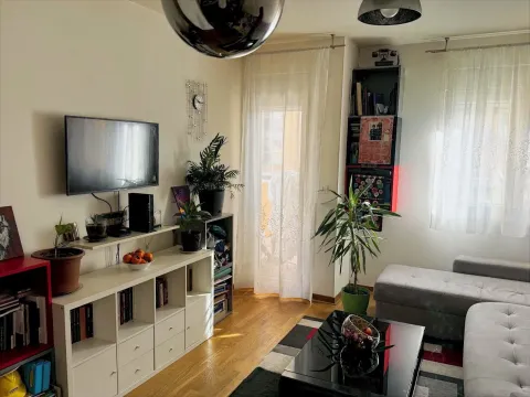 Sale, one bedroom apartment, 43m², City Kej, Podgorica - image 4