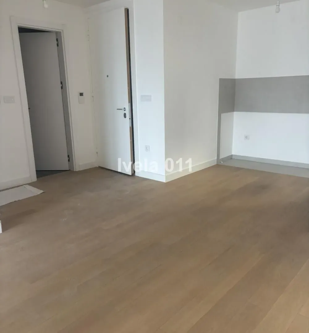 Prodaja, trosoban stan, 131m², Voždovac Sve Podlokacije, Beograd