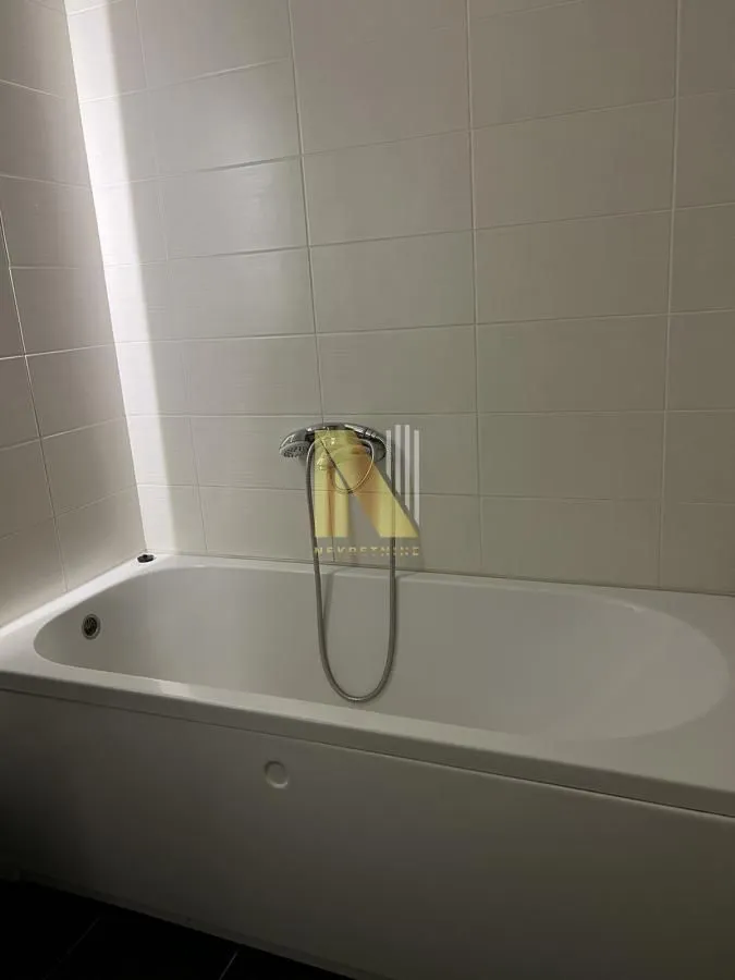Izdavanje, jednosoban stan, 50m², Grbavica, Novi Sad Sve Podlokacije