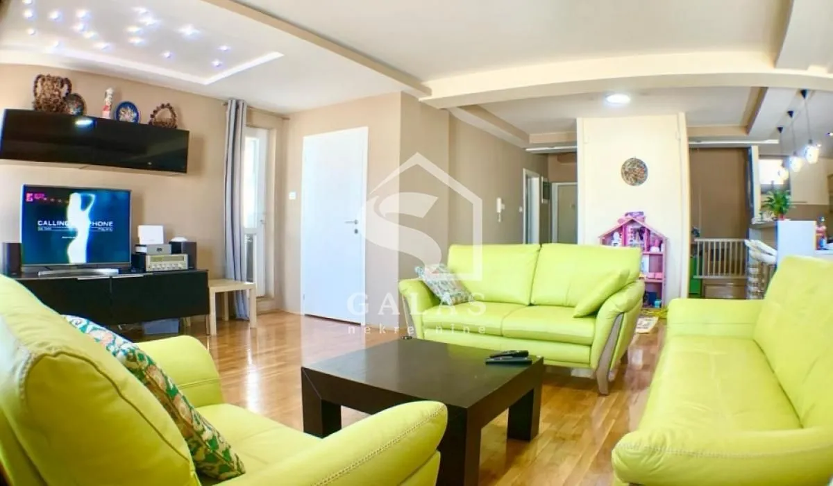 Sale, four bedroom apartment, 157m², Đeram Pijaca, Beograd