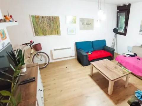 Prodaja, dvosoban stan, 80m2, Blok 5, Podgorica