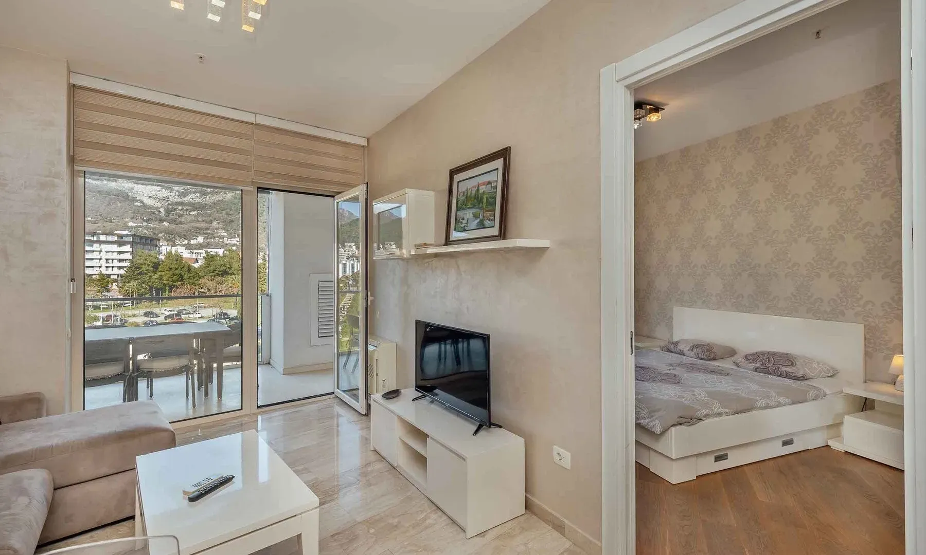 Prodaja, jednosoban stan, 63m², Tre Canne, Budva