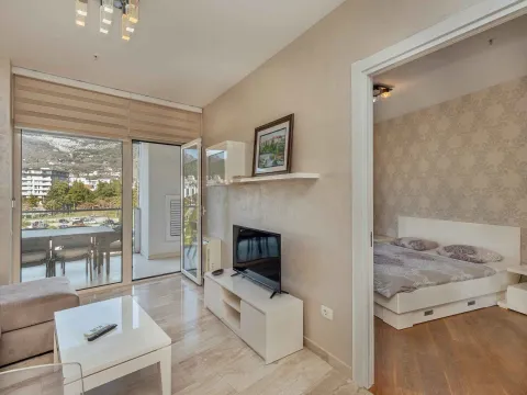 Prodaja, jednosoban stan, 63m², Tre Canne, Budva - image 26