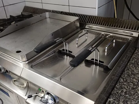 Rent, hospitality venue, 100m², Dobrota, Kotor - image 13