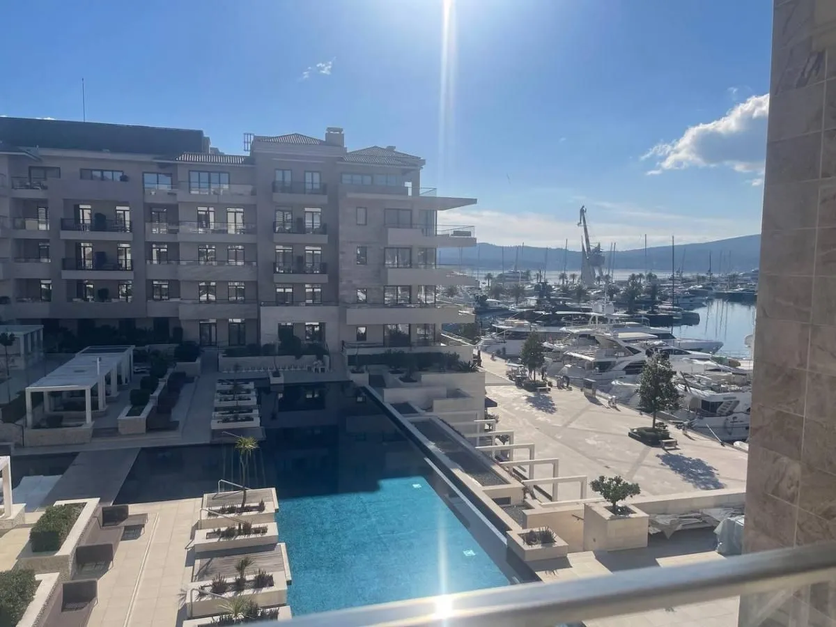 Prodaja, jednosoban stan, 76m², Porto Montenegro, Tivat