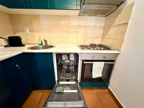 Sale, two bedroom apartment, 87m², Morinj, Kotor - image 6