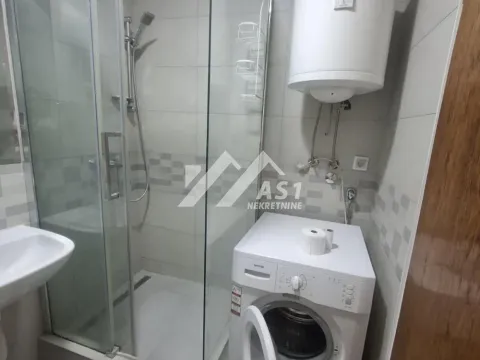 Izdavanje, dvosoban stan, 46m², Centar, Novi Sad - image 7