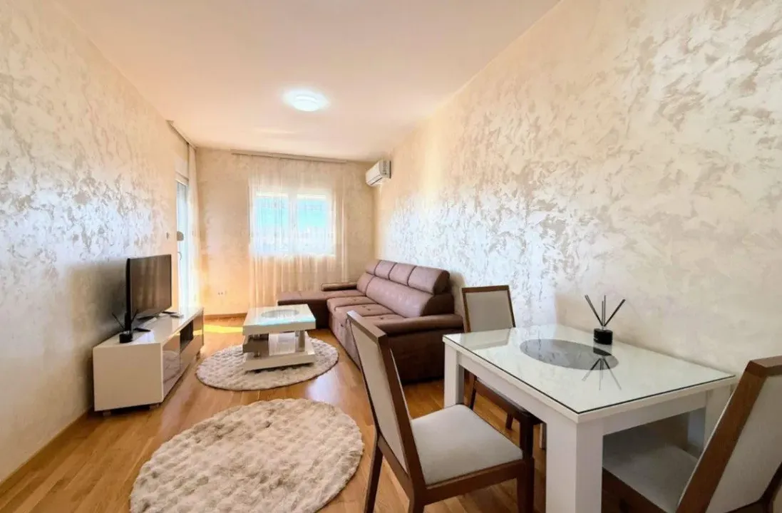 Prodaja, jednosoban stan, 43m², Stari Aerodrom, Podgorica