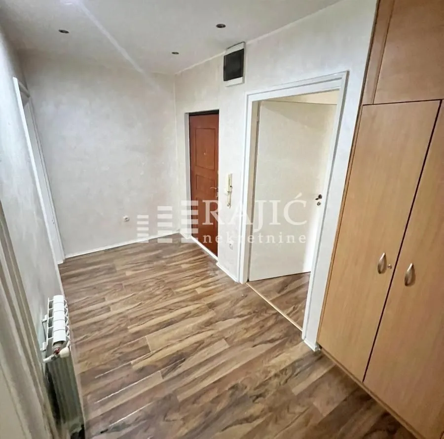 Rent, office space, 70m², Stari Grad, Beograd