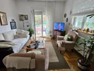 Prodaja, kuća, 117m², Zemun Kalvarija, Zemun Sve Podlokacije - image 2